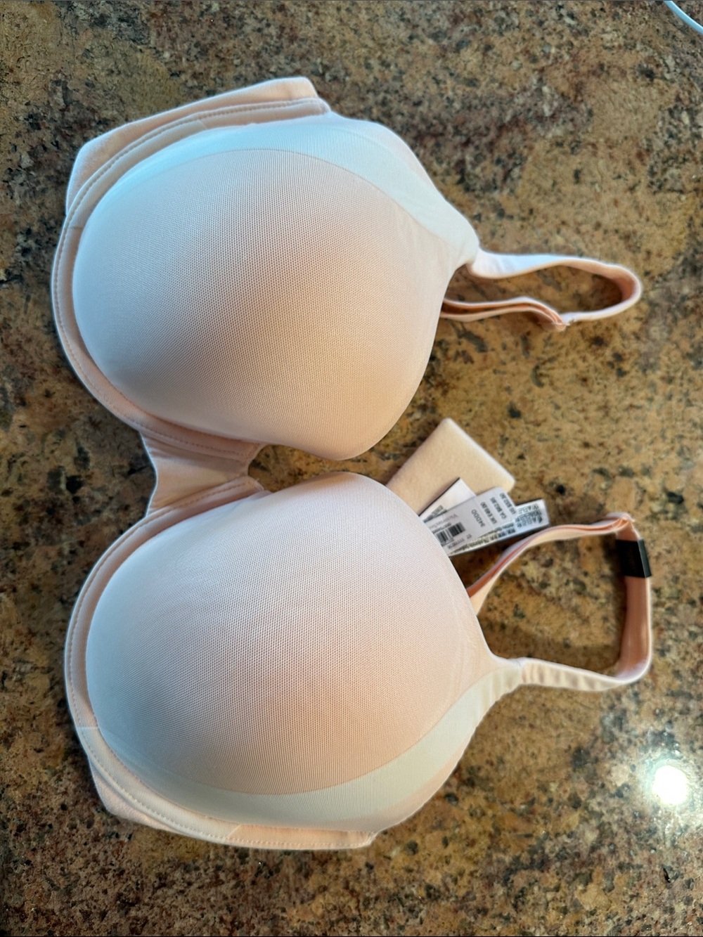 Victoria's Secret Light Peach T-Shirt Bra